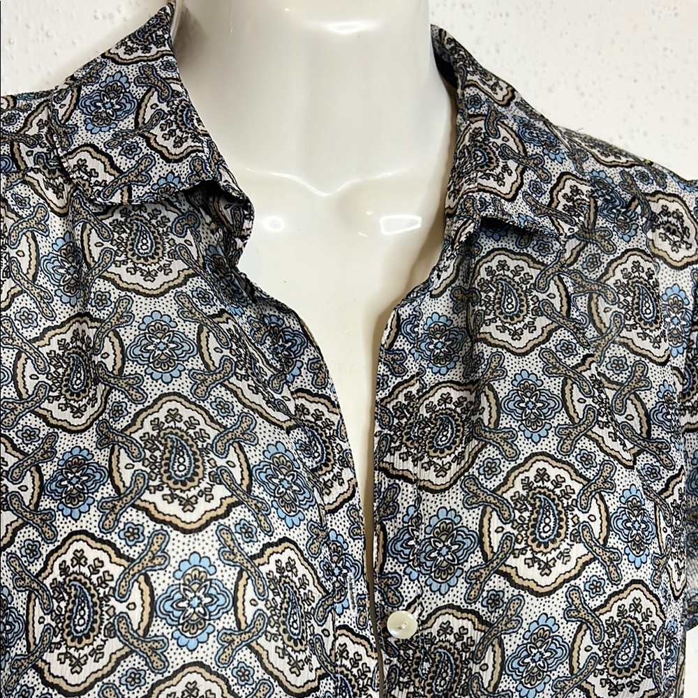 LOFT Black, Blue and White Fitted Puff Sleeve Blouse - Picture 2 of 5
